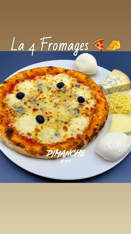 4 Fromages - Base tomate, Mozza, Emmental, Fromage de Chèvre, Bleu d'Auvergne, Olives, Origan